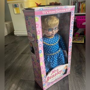 Vintage Mrs. Beasley 20" Talking Doll. 
From TVs “A Family Affair 2000.”